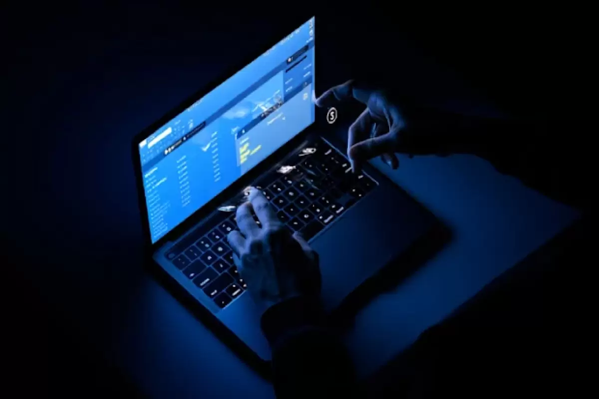 Microsoft Warns of 'Payroll Pirates' Hijacking HR SaaS Accounts to Steal Employee Salaries